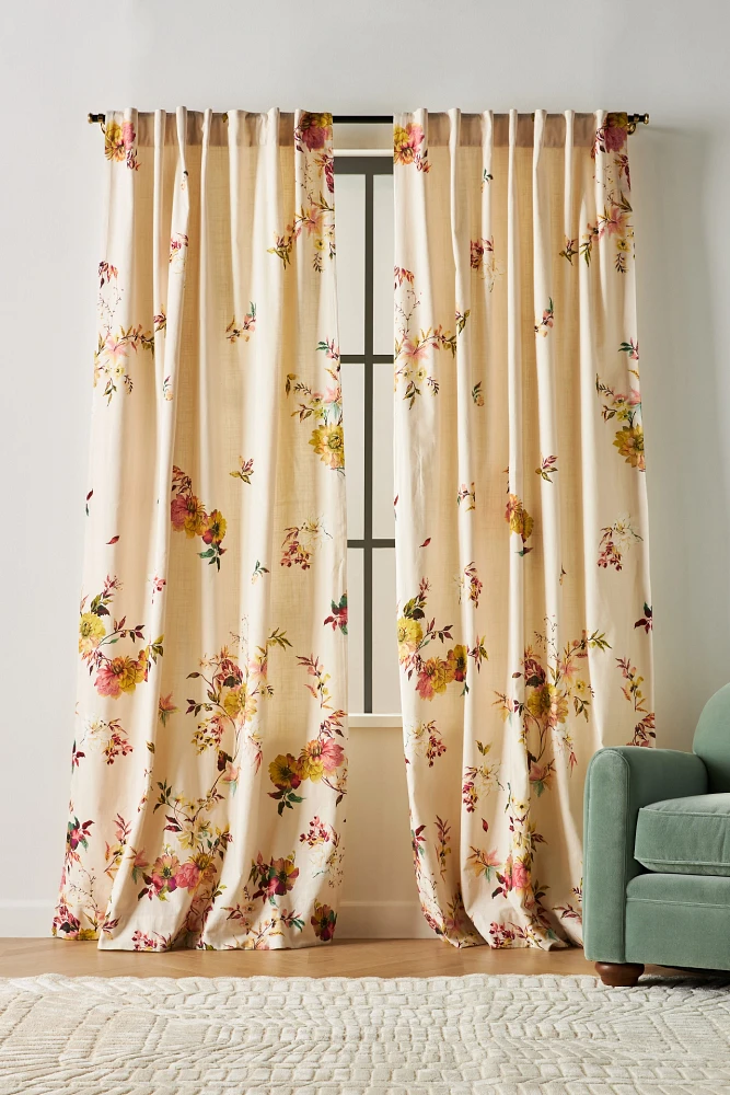 Zosia Curtain