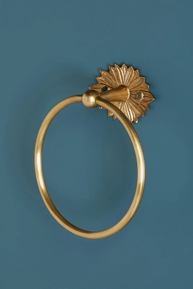 Demeter Towel Ring