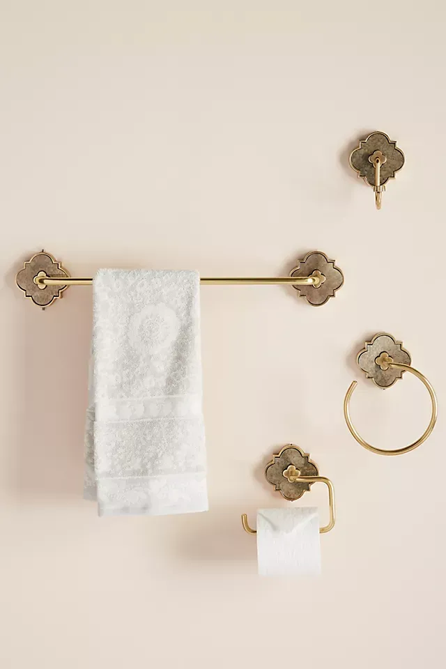 Frances Towel Ring