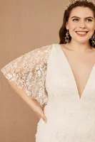 Jenny by Yoo Lourdes V-Neck Convertible-Sleeve Lace Wedding Gown