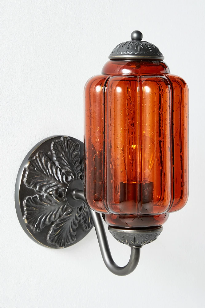 Eloise Sconce