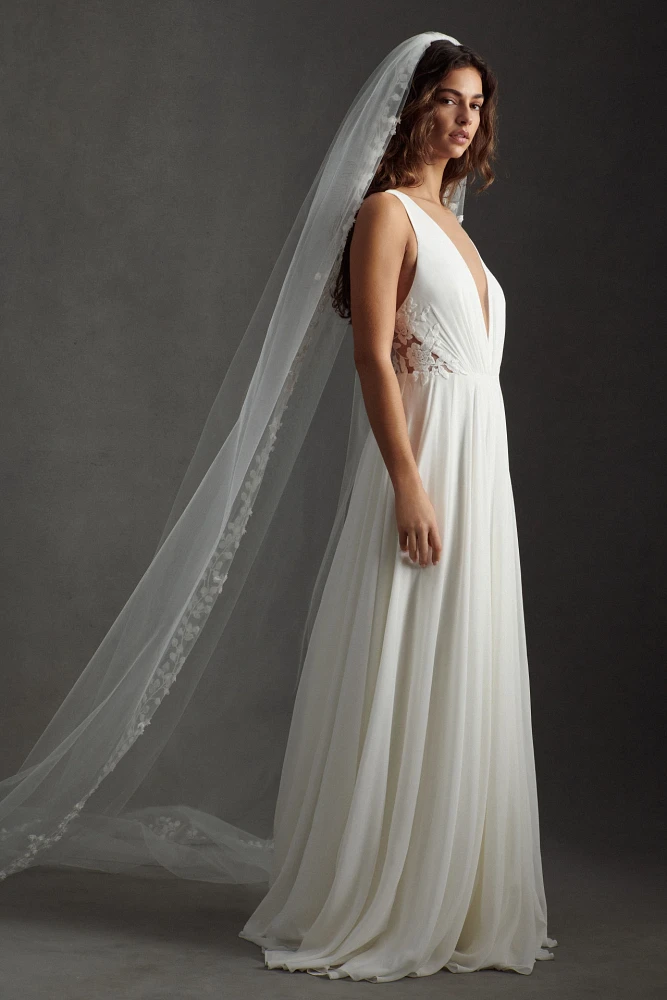 Jenny by Yoo Elinor Deep V-Neck Lace & Illusion Wedding Gown