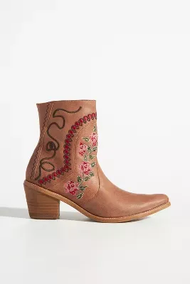 Embroidered Leather Western Boots