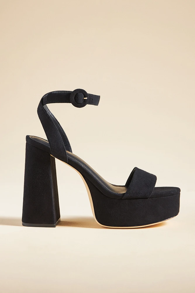 Larroudé Dolly Heels