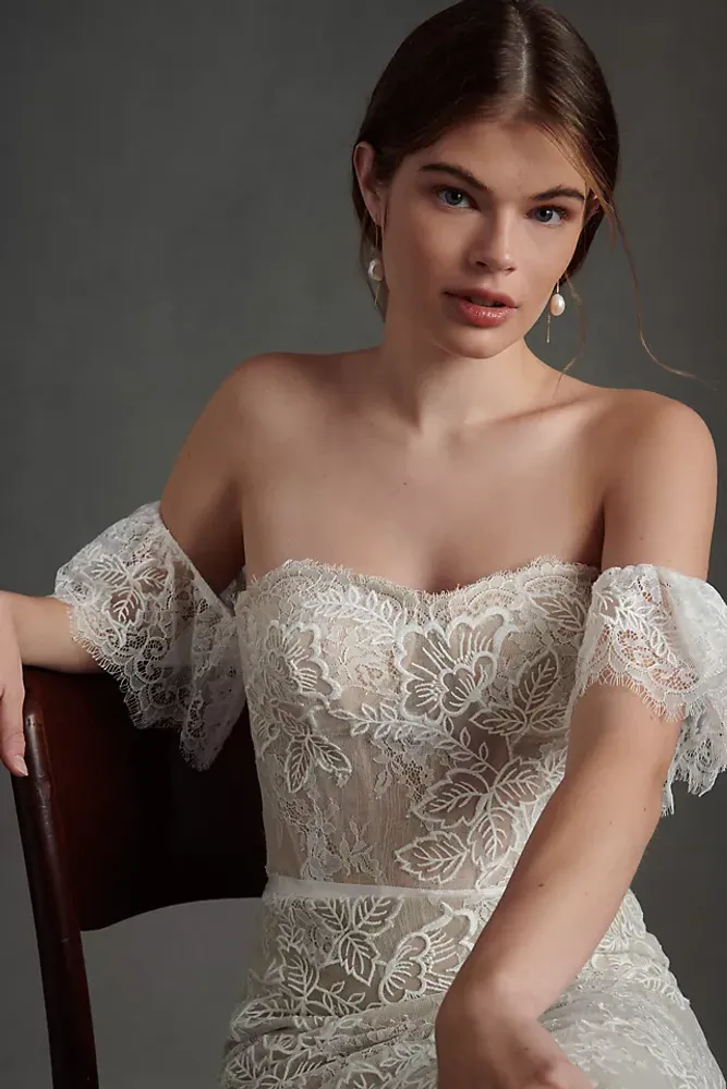 Willowby by Watters Mila Off-The-Shoulder Lace Mermaid Gown