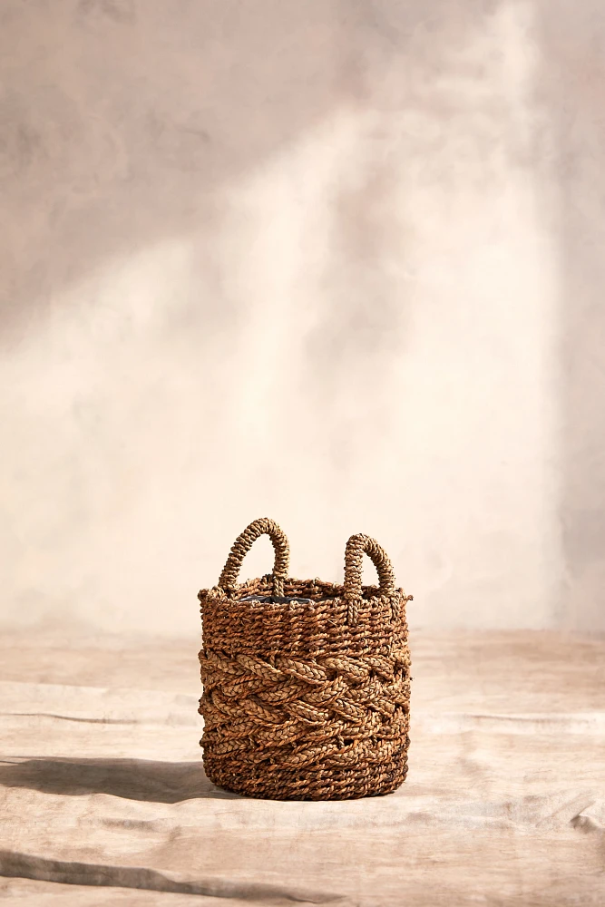 Braided Woven Handled Planter