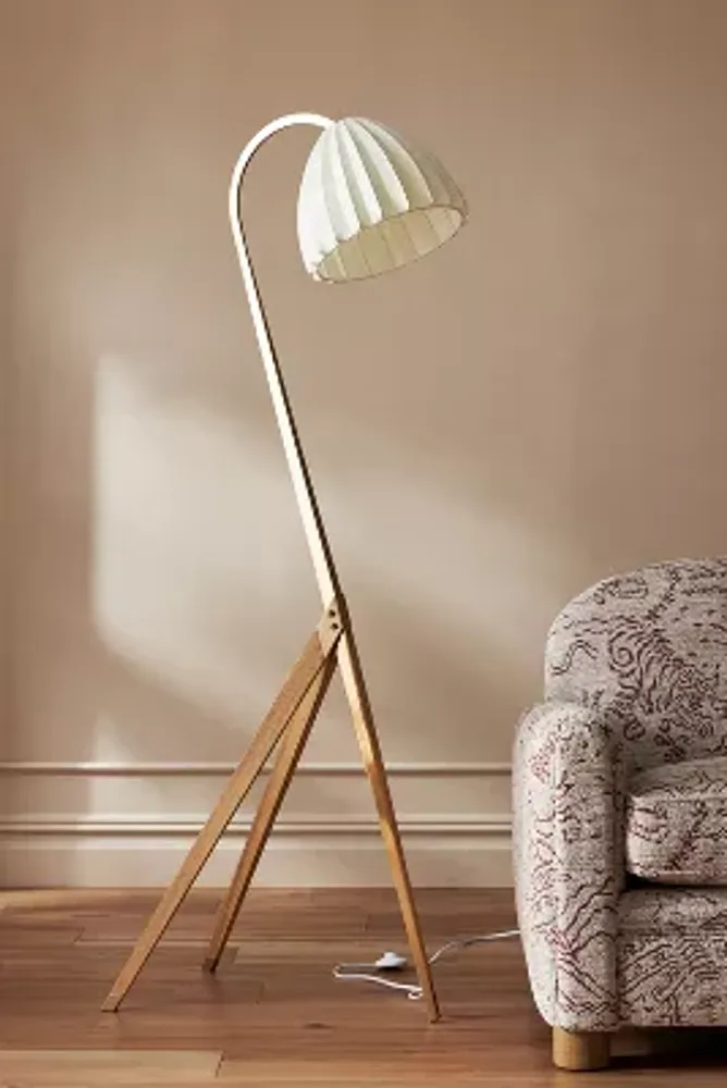 Linda Floor Lamp