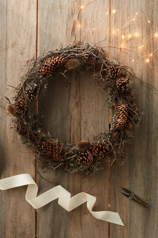 Preserved Pinecone Wreath