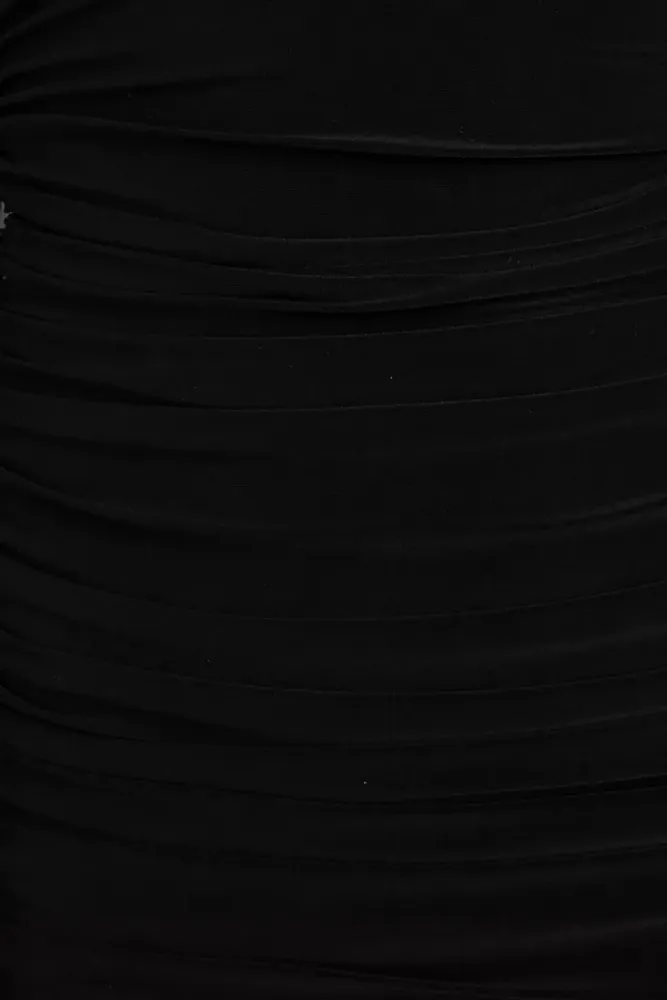 Norma Kamali Tara Long-Sleeve Deep-V Ruched Midi Dress
