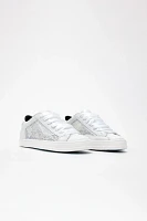 P448 John Fiore Sneakers