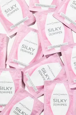 Smile Makers The Wipes