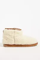 EMU Australia Stinger Micro Teddy Boots