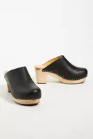 Nisolo All-Day Heeled Clogs