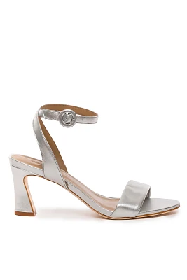 Bernardo Nora Heels