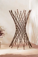 Woven Willow Flare Obelisk