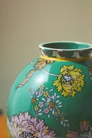 Jylin Vase