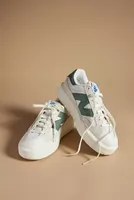 New Balance 302 Sneakers