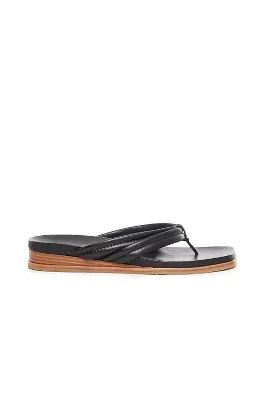 Bernardo Miami Comfort Sandals