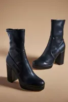 Silent D Yellesy Heeled Ankle Boots