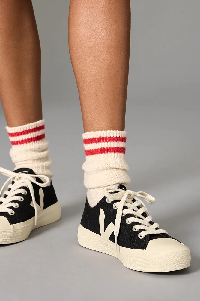 Veja Wata II Low-Top Sneakers