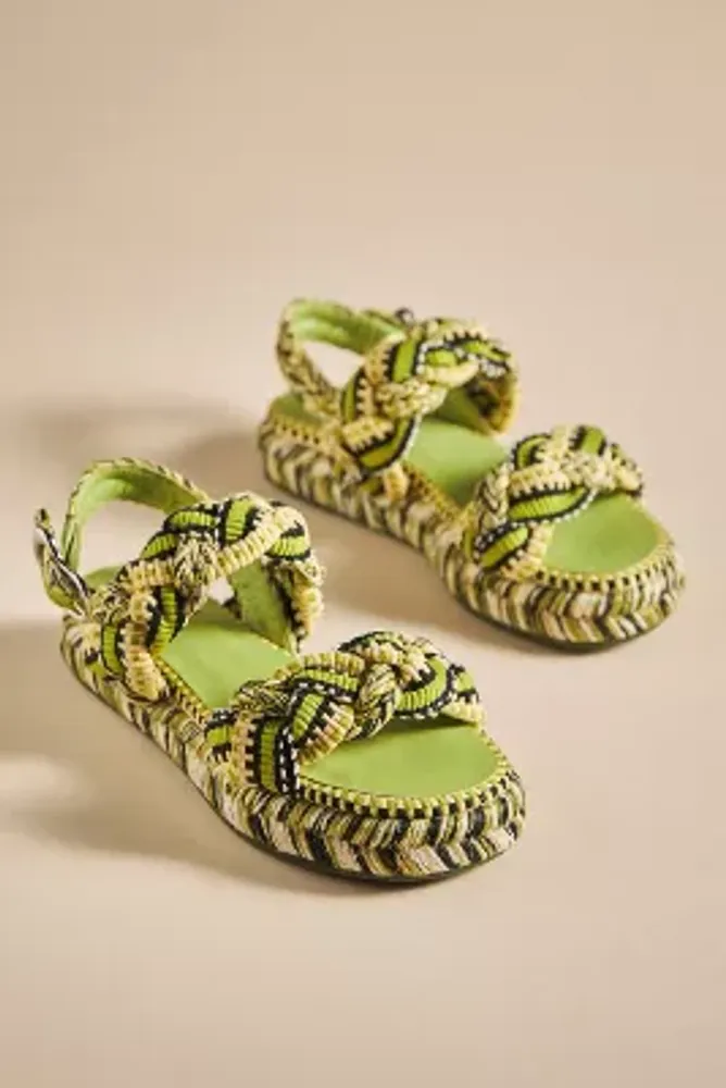 Amambaih Maria Flatform Sandals