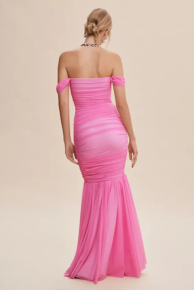 Norma Kamali Walter Off-The-Shoulder Sweetheart Shirred Fishtail Gown