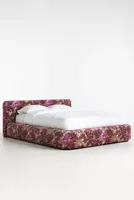 Vienne Velvet Winnie Bed