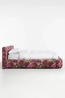 Vienne Velvet Winnie Bed