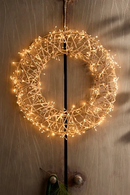 Stargazer Illuminated LED Vine Wreath