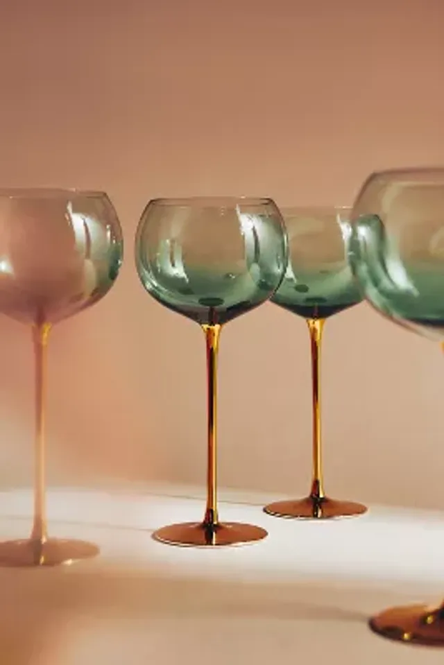Stag Wine Glasses (Set of 2) – Celtic Tides/Celtic Corner