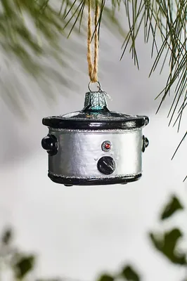 Slow Cooker Glass Ornament 