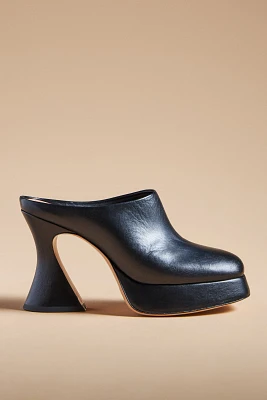 Vicenza Fluted Clog Heels