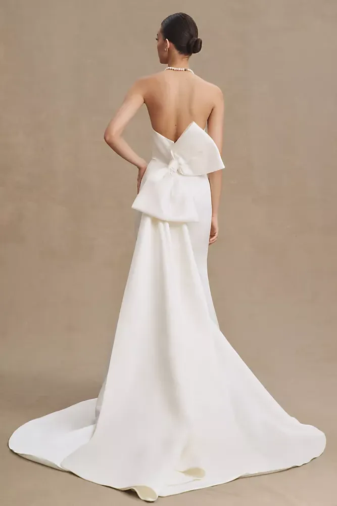 Wtoo by Watters Savvy Strapless Back-Bow Wedding Gown