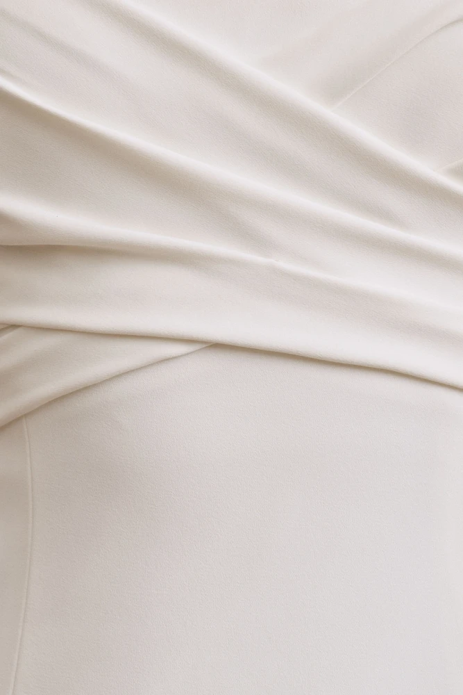Watters Eloise Puff-Sleeve Sheath Wedding Gown