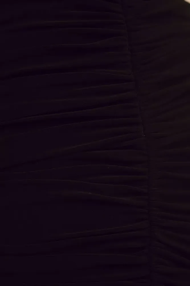 Norma Kamali Walter Slim Off-The-Shoulder Sweetheart Shirred Midi Dress