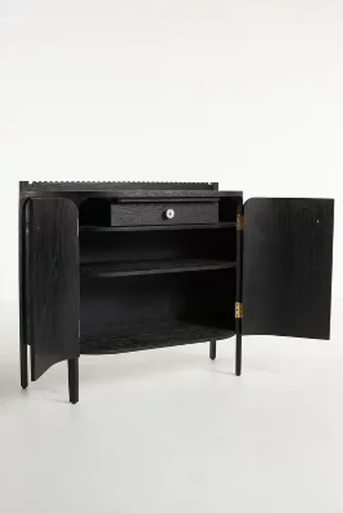 Aria Cabinet