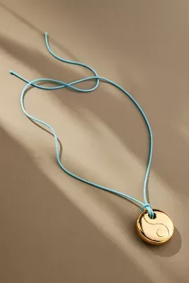 Timeless Pearly Blue Thread Pendant Necklace