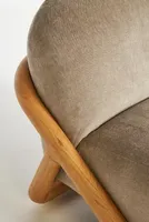 Ezra Chair
