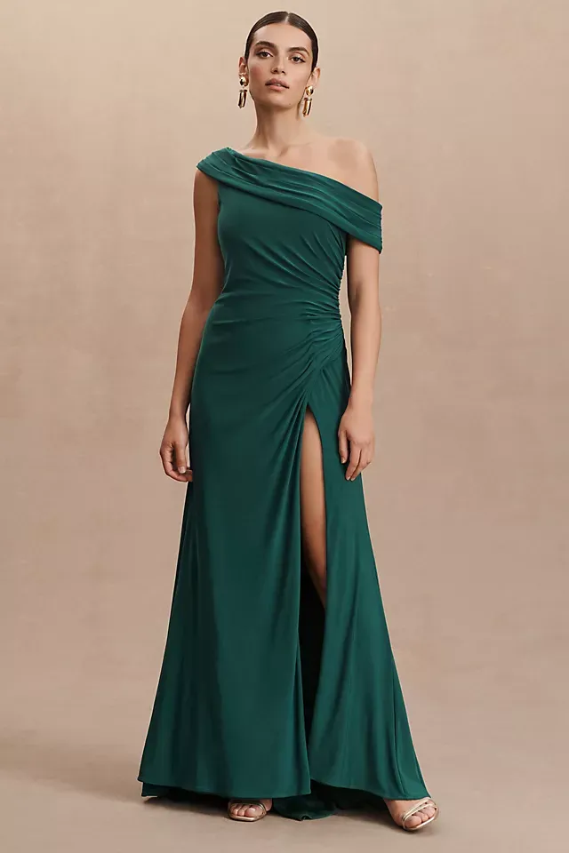 Bobbio Off Shoulder Column Gown