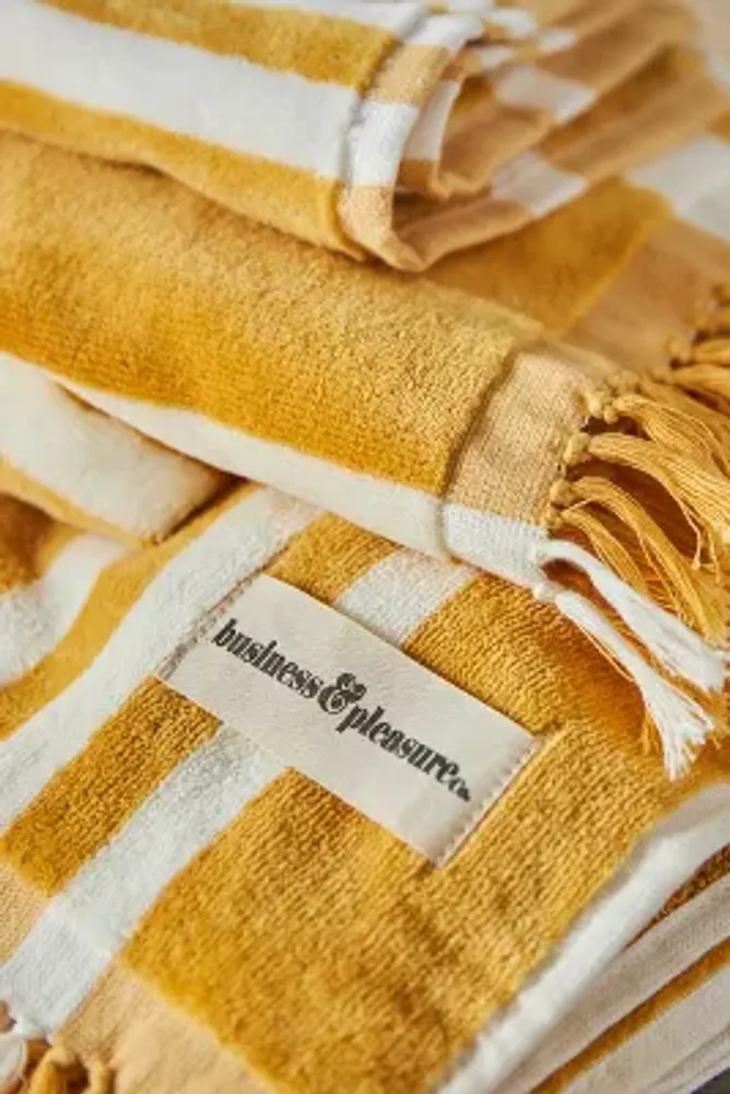 Business & Pleasure Co. Vintage Yellow Stripe Bath Towels, Set of 3