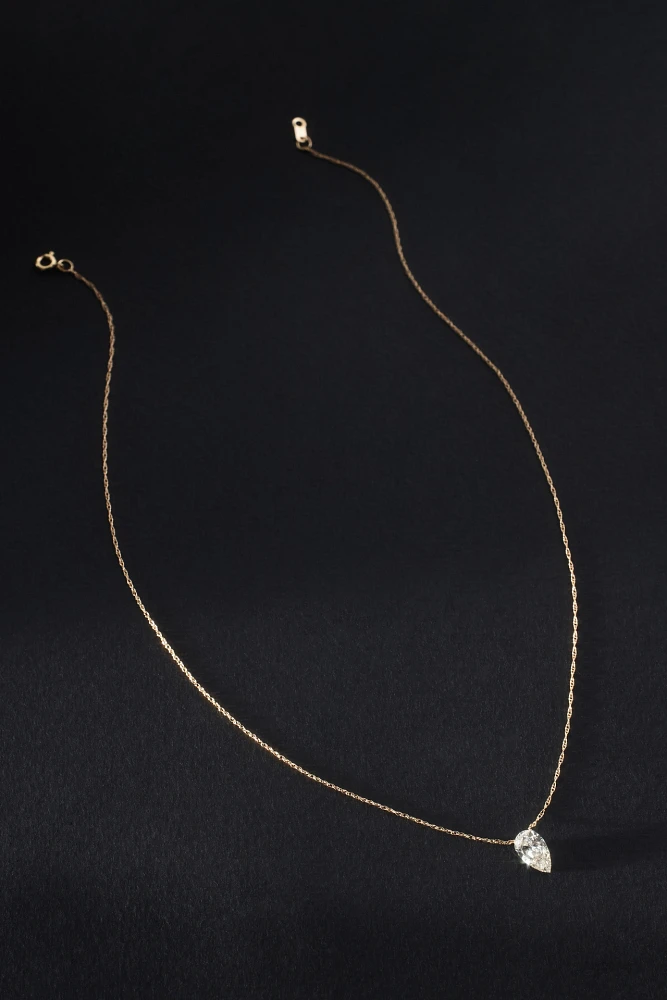 Pear-Shaped Diamond Necklace