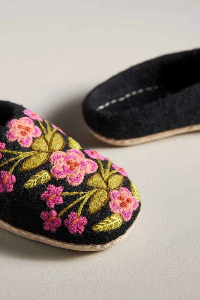 French Knot Slippers