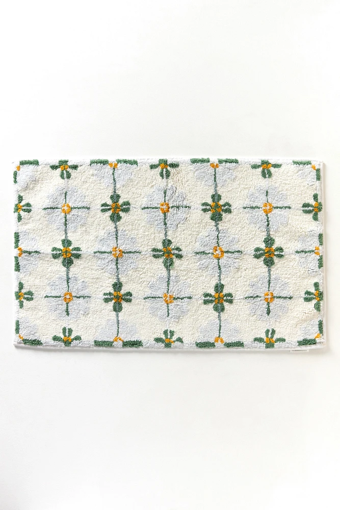 Daisy Tile Tufted Cotton Bath Mat