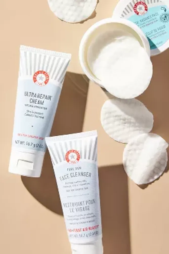 First Aid Beauty Sensitive Skin Starter Kit