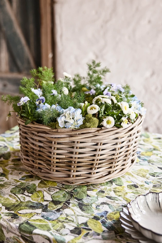 Rattan Wreath Planter