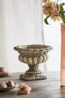 Oakhurt Concrete Urn