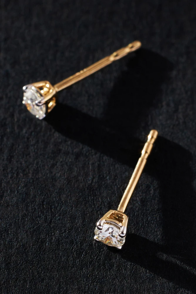 Gold Classic Diamond Post Earrings