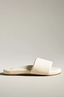 beek Baza Sandals