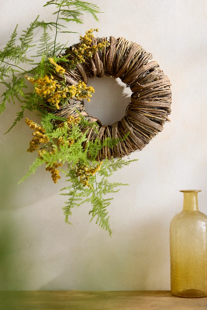 Dried Twiggy Vine Wreath