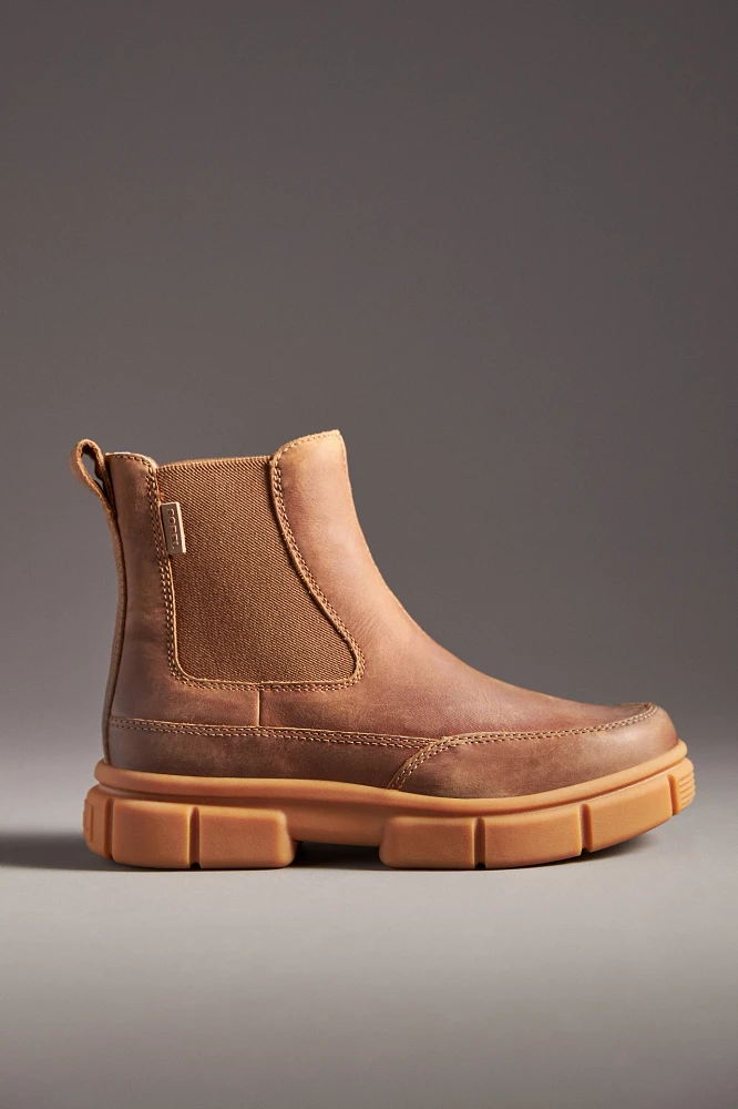 SOREL Explorer Chelsea Boots